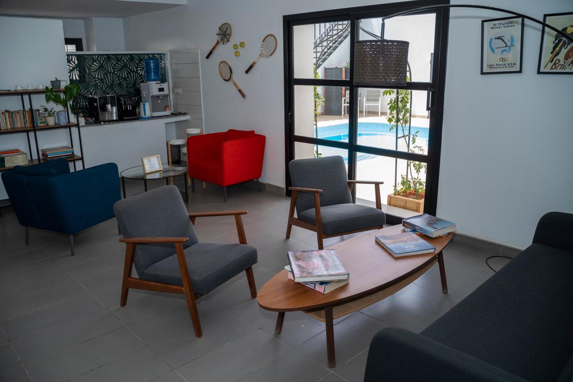 Le Bureau Club - Business Suites Nouakchott Buitenkant foto