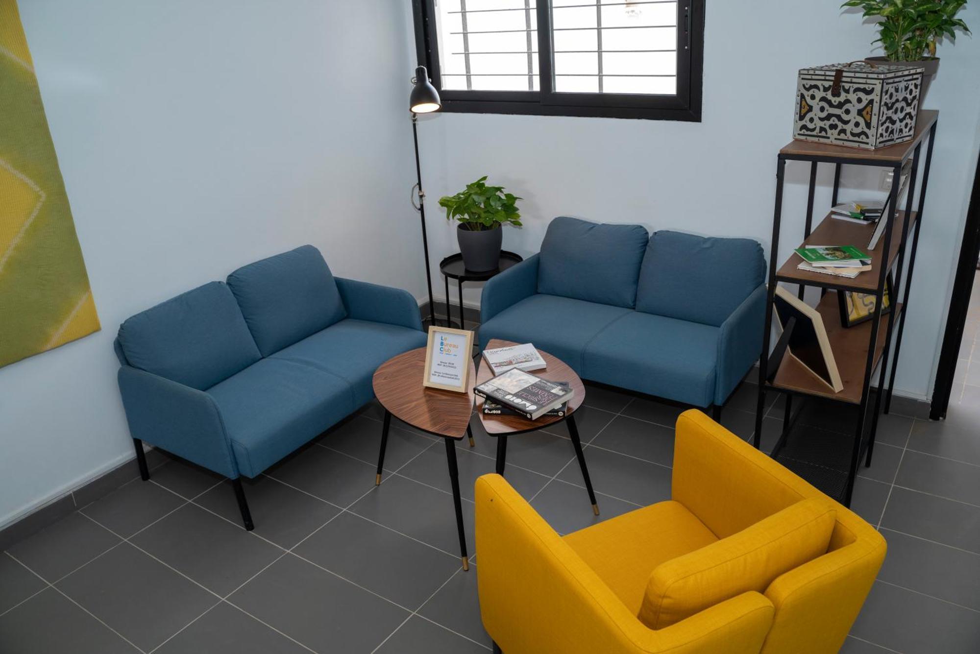 Le Bureau Club - Business Suites Nouakchott Buitenkant foto